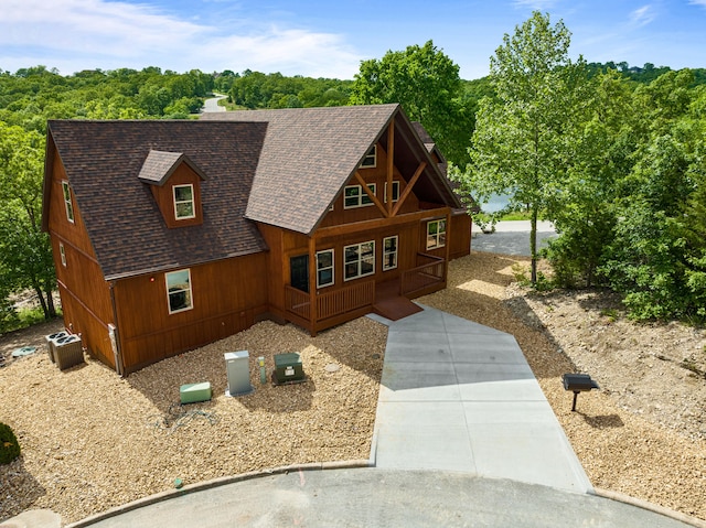 view of front of home