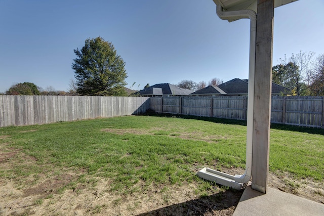 3668 W Overland St, Springfield, MO 65807 - view of yard