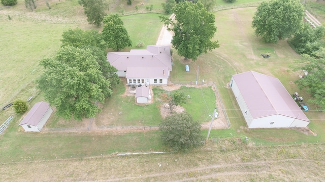 birds eye view of property featuring a rural view