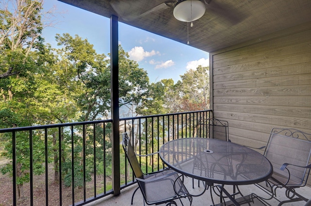 balcony with ceiling fan