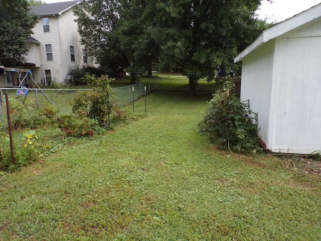 view of yard with a fenced backyard