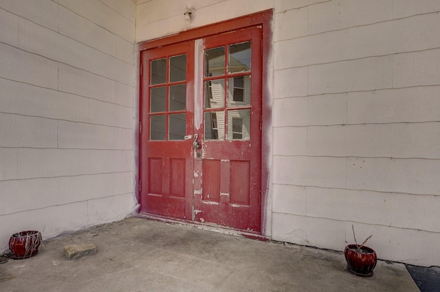 view of property entrance