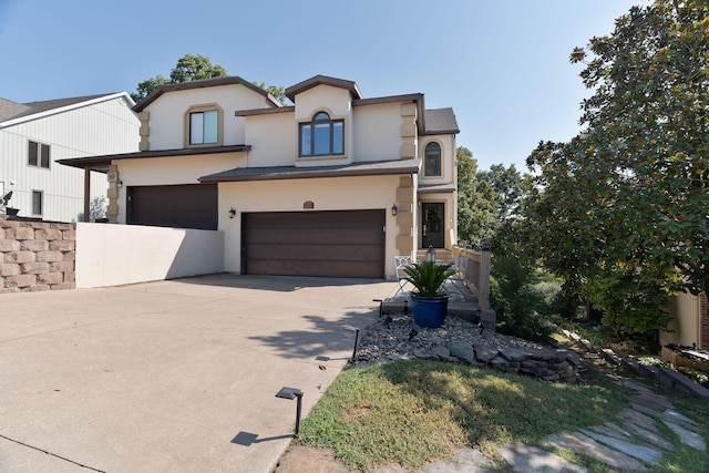 view of front facade with a garage