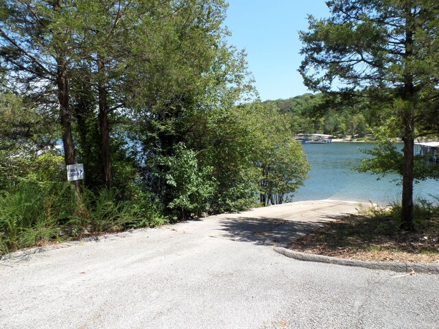 1303 Rocky Shore Ter Unit 3, Kimberling City, MO 65686 - photo 22