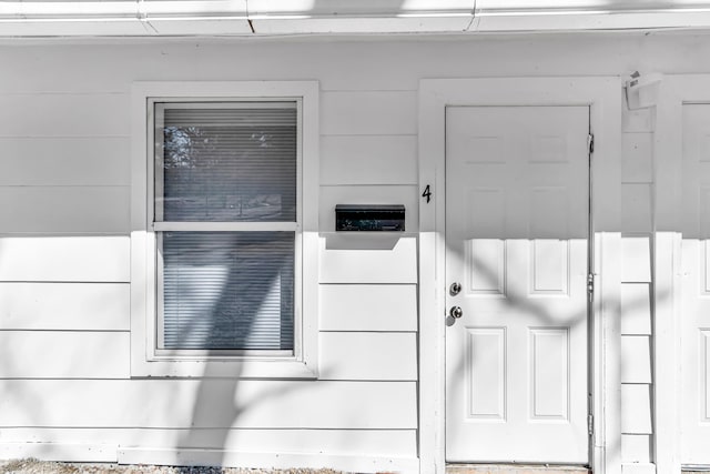 view of entrance to property