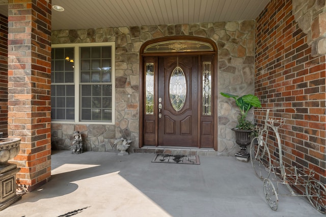 view of property entrance