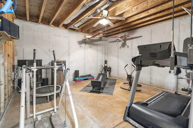 workout area featuring ceiling fan