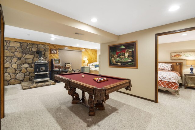 91 Blueview Ln, Kimberling City, MO 65686 - rec room featuring carpet flooring, visible vents, recessed lighting, pool table, and a wood stove