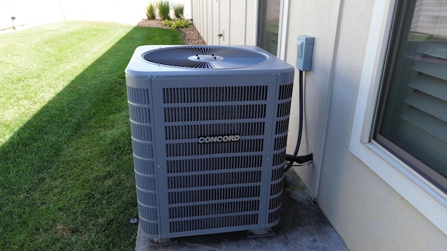 exterior details featuring cooling unit