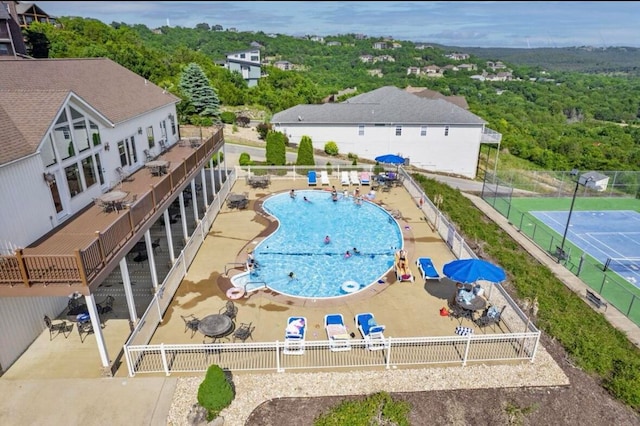 birds eye view of property