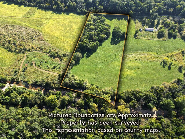 000 Whispering Meadows Ln, Marshfield, MO 65706