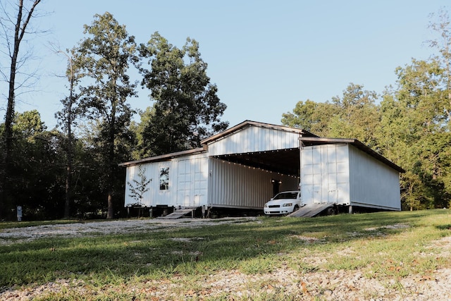 280 Forest View Dr, Seymour, MO 65746 - view of pole building featuring a lawn