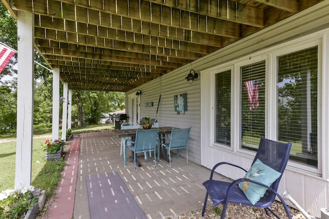 22016 Waters Edge Dr, Shell Knob, MO 65747 - view of patio with outdoor dining space