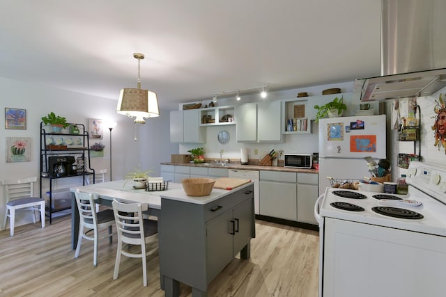 22016 Waters Edge Dr, Shell Knob, MO 65747 - kitchen featuring open shelves, a sink, white appliances, light wood-type flooring, and a kitchen island