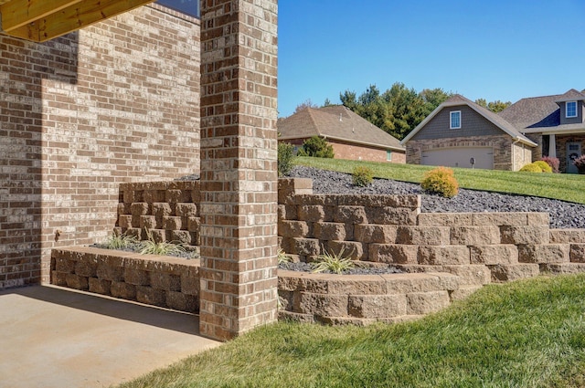 3940 E Ridgeview St, Springfield, MO 65809 - view of patio / terrace