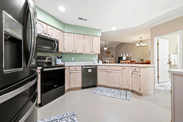 kitchen featuring ceiling fan with notable chandelier, light brown cabinets, stainless steel appliances, kitchen peninsula, and hanging light fixtures