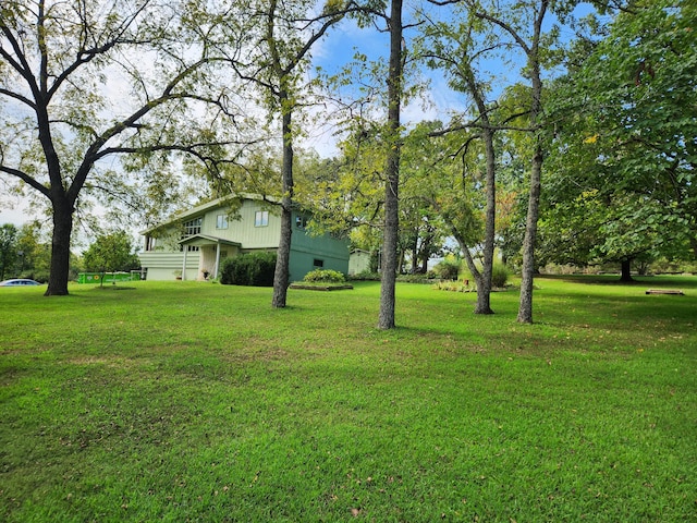 28409 Bali Rd, Warsaw, MO 65355 - view of yard