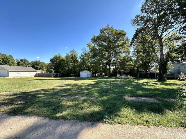 206 State St, Greenfield, MO 65661