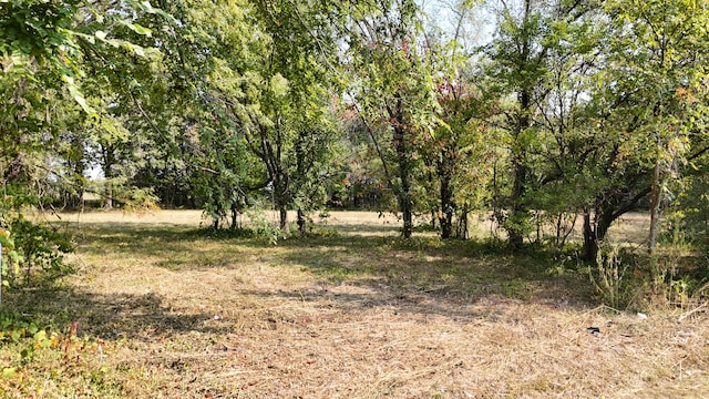 000 E Lindon St, Bolivar, MO 65613