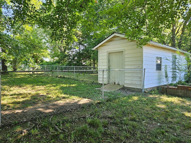 305 Maplewood Ct, Mountain View, MO 65548 - photo 4