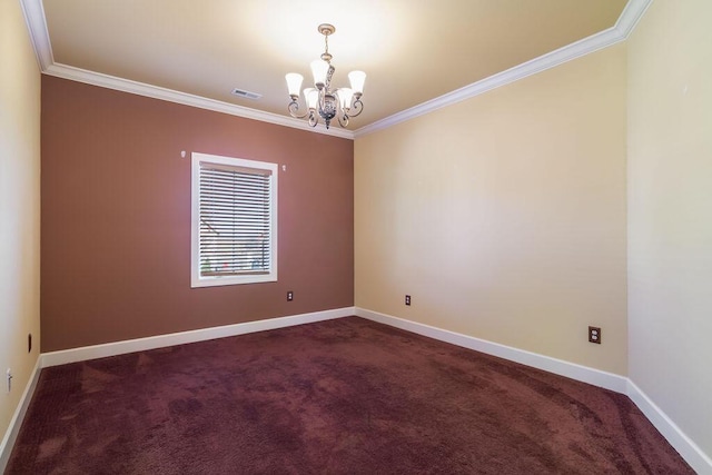 carpeted empty room with crown molding and a notable chandelier