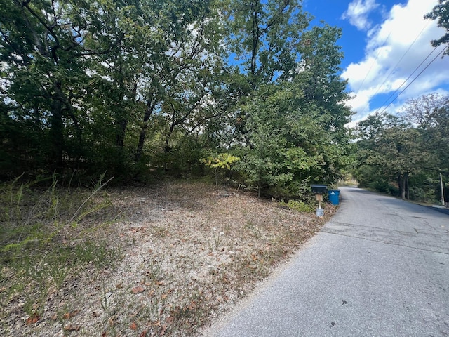 Listing photo 3 for LOT40 Lakewood Rd, Branson MO 65616