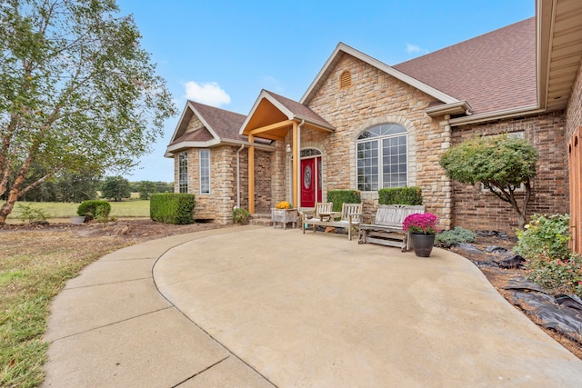 view of front of house