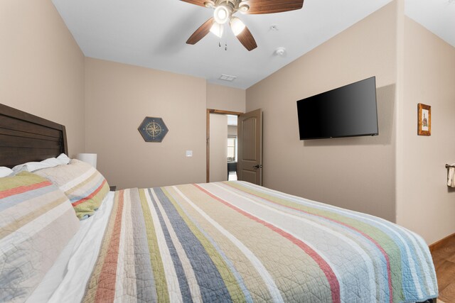 bedroom featuring ceiling fan