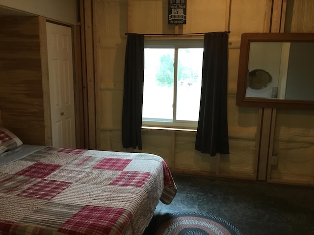 bedroom featuring a closet