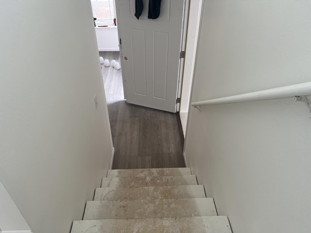 4071 White Oak Rd Lot 5, Merriam Woods, MO 65740 - staircase with wood finished floors