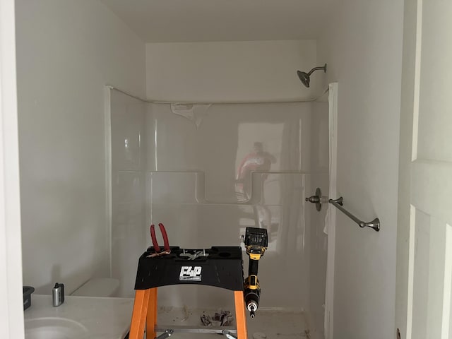 4071 White Oak Rd Lot 5, Merriam Woods, MO 65740 - bathroom featuring a shower