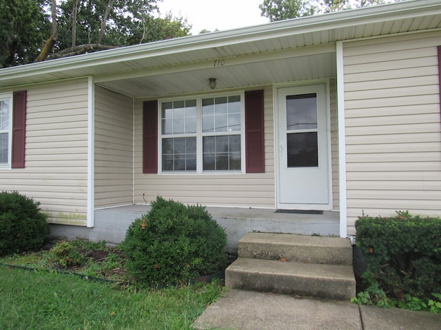 view of property entrance