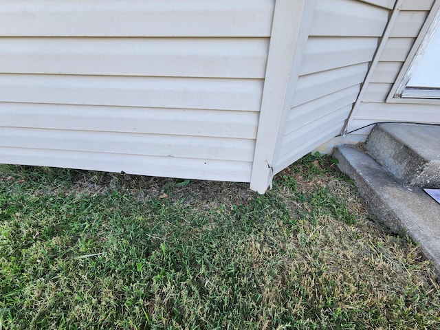 view of exterior details