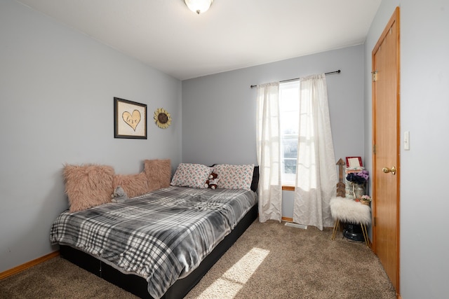 bedroom featuring carpet flooring