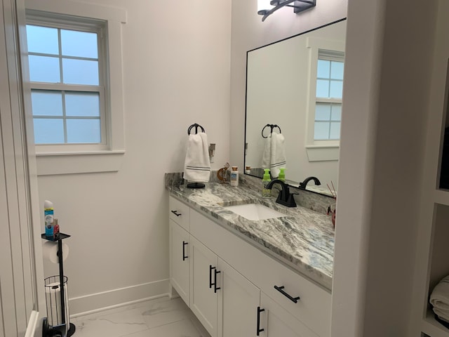 bathroom with vanity