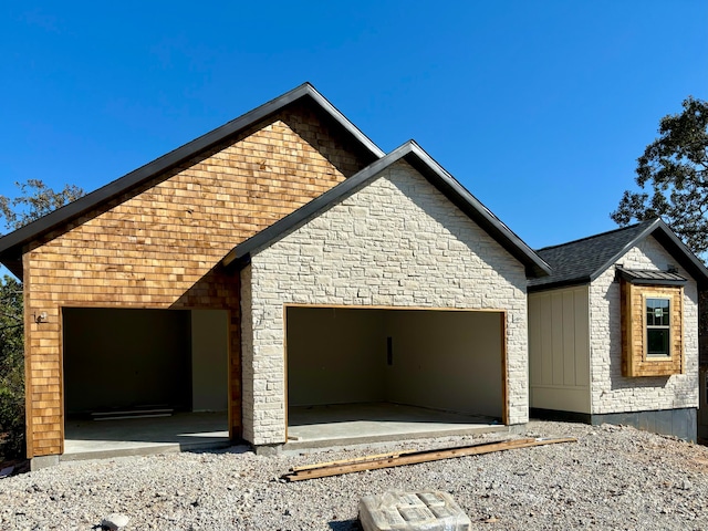 view of front of house with a garage