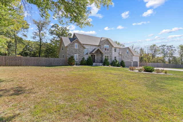 view of front of house with a front yard