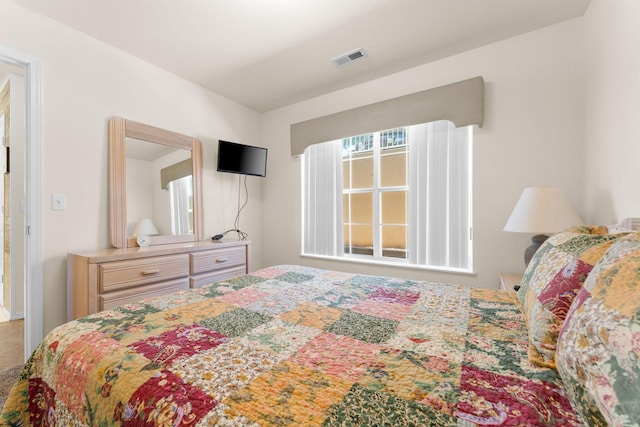 34 Golfshores Dr Unit 8, Branson, MO 65616 - bedroom with visible vents