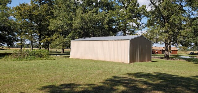 view of outbuilding with an outbuilding