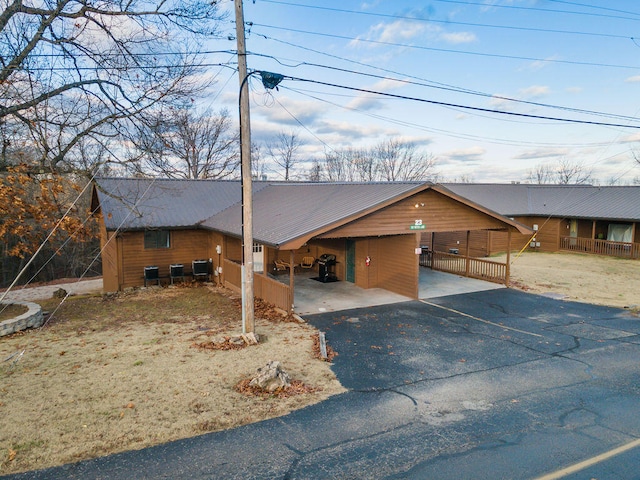 view of ranch-style house