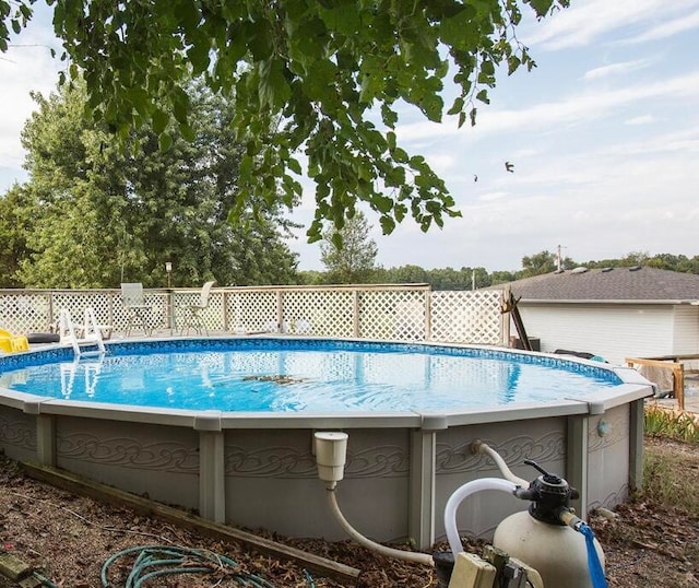 view of swimming pool