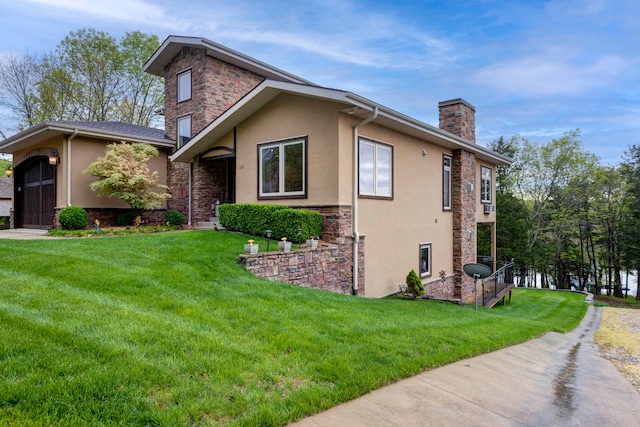 view of front of property with a front lawn