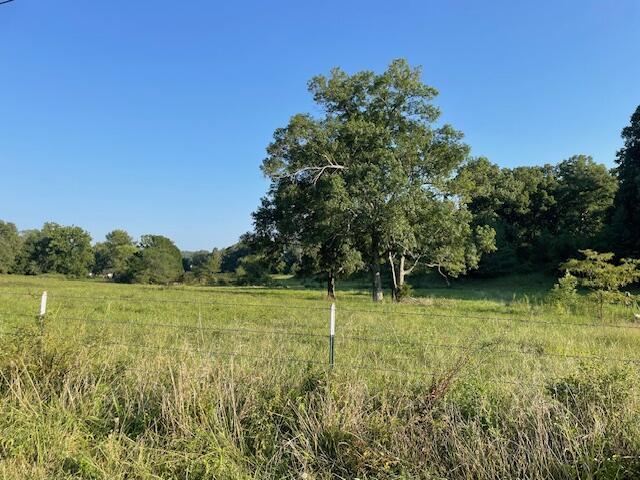 000 E Highland St, Cabool, MO 65689