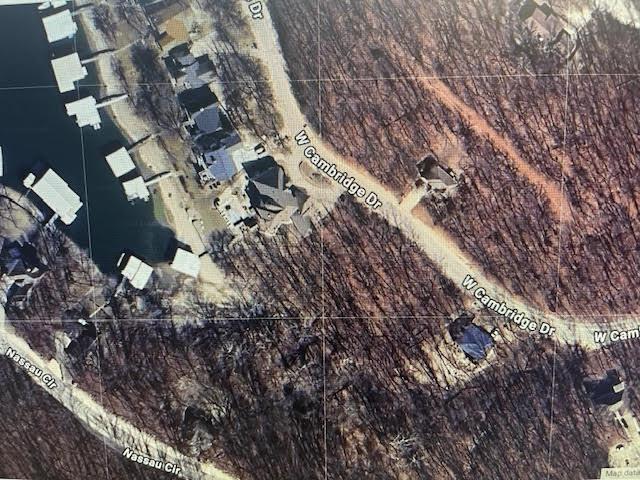 Listing photo 2 for LOT456 Cambridge Dr, Cornett Cove Lake Ozark MO 65049