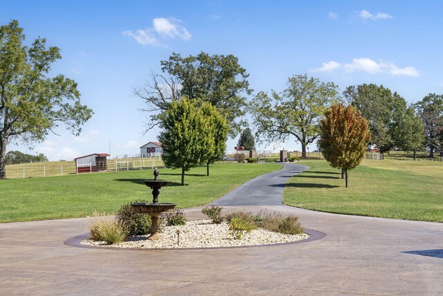 469 Valley Creek Rd, Clever, MO 65631