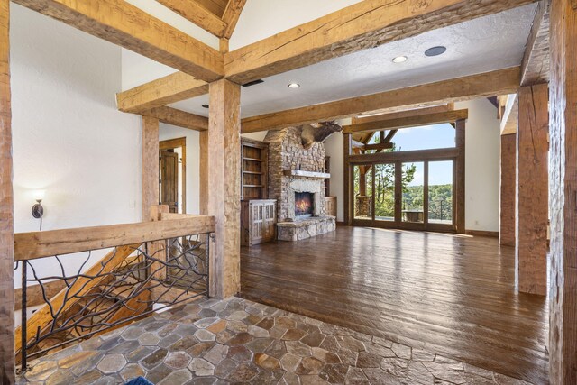 469 Valley Creek Rd, Clever, MO 65631
