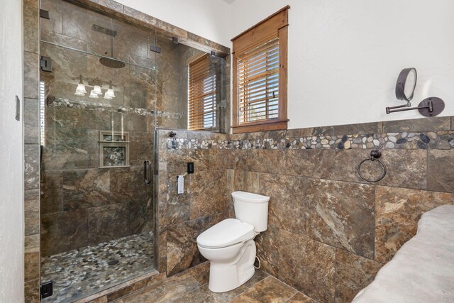 469 Valley Creek Rd, Clever, MO 65631