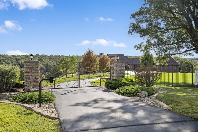 469 Valley Creek Rd, Clever, MO 65631