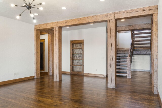 469 Valley Creek Rd, Clever, MO 65631