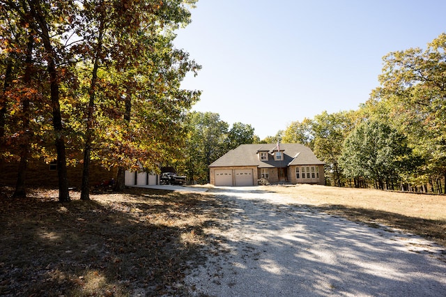 view of front facade with a garage